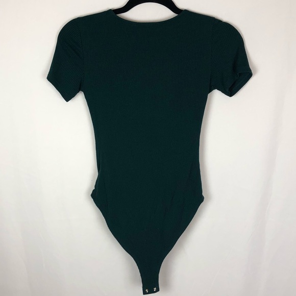 Forever 21 green body suit top - Picture 2 of 4